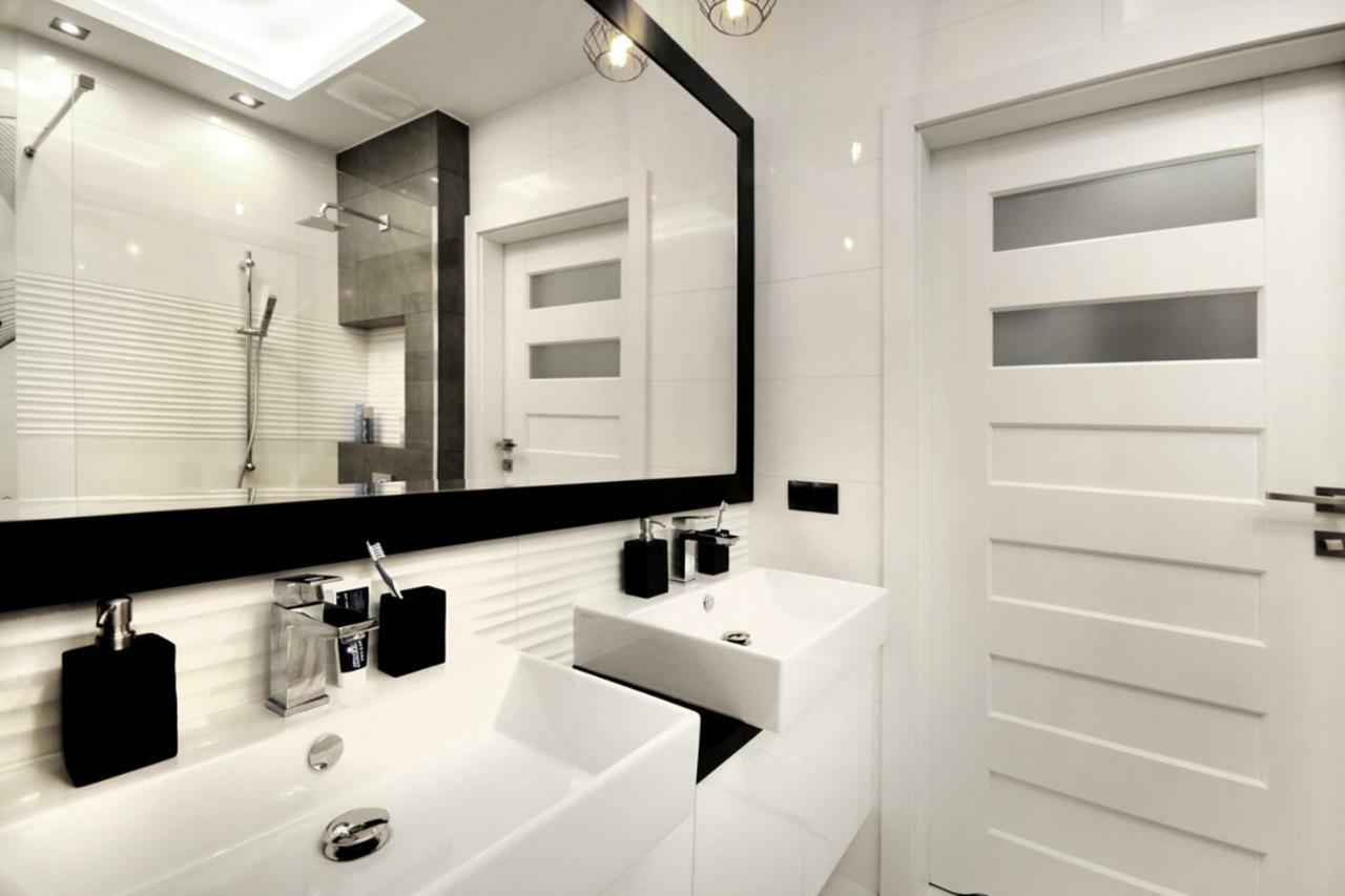 Bulwary Wislane P&O Serviced Apartments With Ac Varsavia Esterno foto