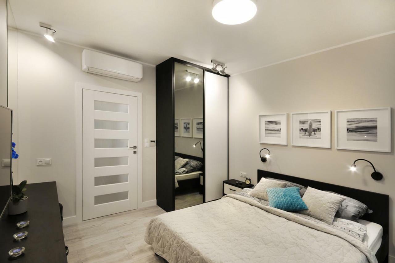 Bulwary Wislane P&O Serviced Apartments With Ac Varsavia Esterno foto