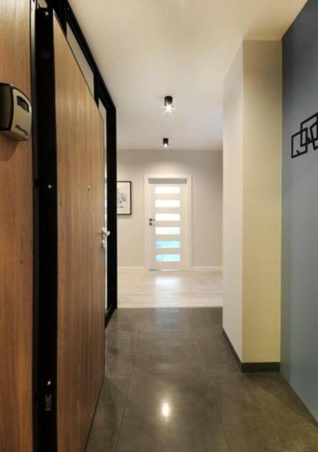 Bulwary Wislane P&O Serviced Apartments With Ac Varsavia Esterno foto